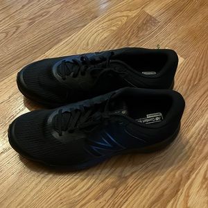 New Balance Men's Comfort Ride 520 V7 Size 12 4E Extra-Wide M520LK7